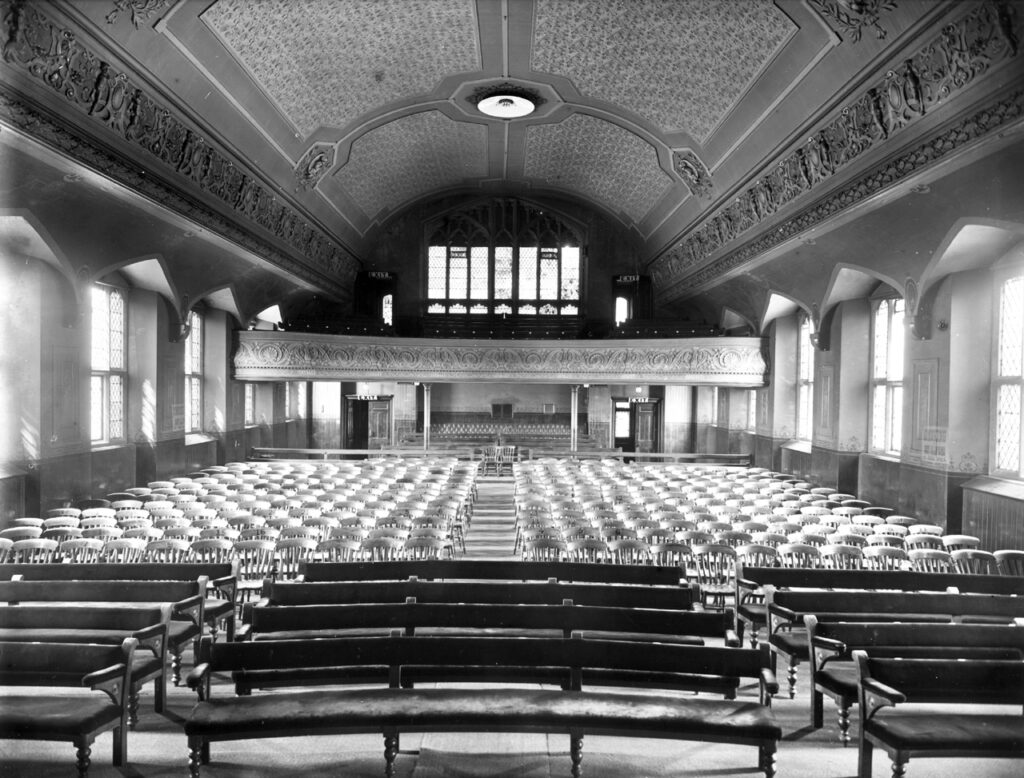 GWR Mechanics Institute Large Hall, August 1916 | © STEAM Picture Library